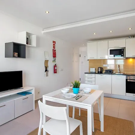 Bay View Apartmán *